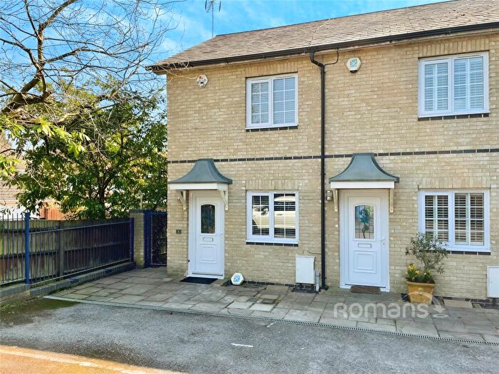 2 Bedroom Terraced House To Rent In Claremont, Chobham Road, Ascot, SL5