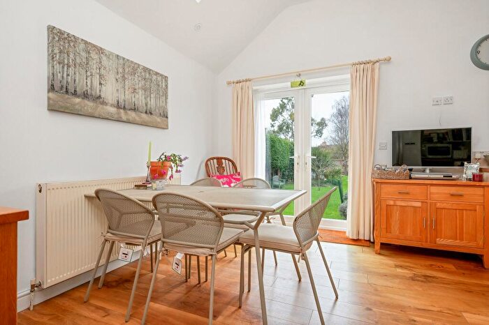 3 Bedroom Bungalow For Sale In Forest Approach, Kings Cliffe, Stamford, PE8