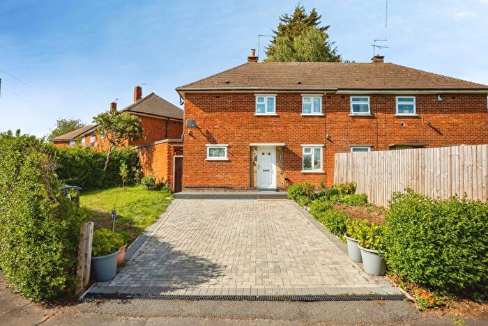 3 Bedroom Semi-Detached House For Sale In Hermitage Road, Loughborough, Leicestershire, LE11