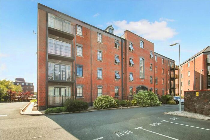 2 Bedroom Flat To Rent In Beaumont Court, Elphins Drive, Near Stockton Heath, Warrington, WA4