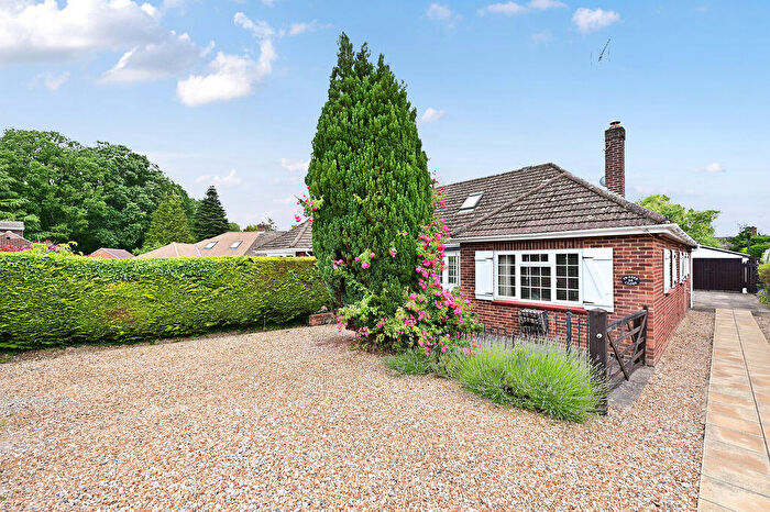 4 Bedroom Semi-Detached Bungalow For Sale In Fraser Close, Old Basing, RG24