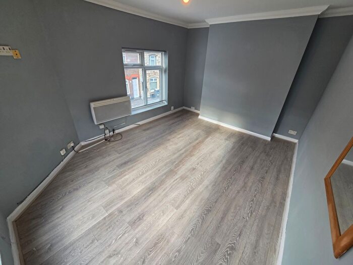 2 Bedroom Flat To Rent In Tavistock Street, Luton, LU1
