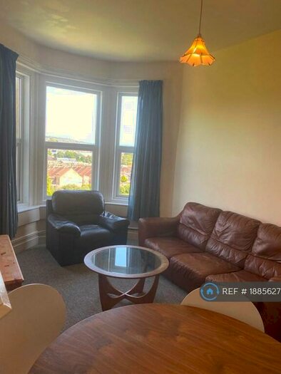 6 Bedroom Semi-Detached House To Rent In Lower Oldfield Park, Bath, BA2