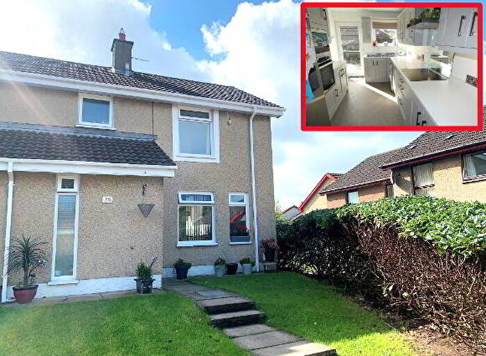 3 Bedroom End Of Terrace House For Sale In Cloneen Drive, Ballymoney, BT53