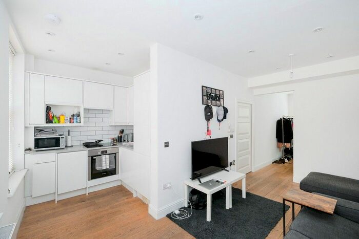 1 Bedroom Flat To Rent In Betterton Street, Covent Garden, London, WC2H