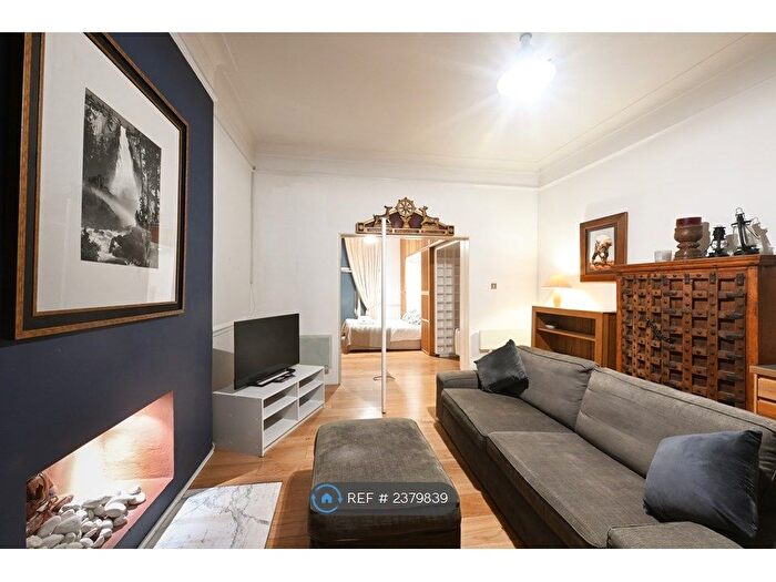 1 Bedroom Flat To Rent In Marloes Road, London, W8