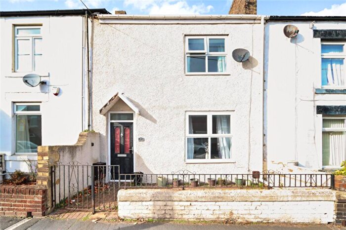 3 Bedroom Terraced House To Rent In Sherburn Terrace, Consett, Durham, DH8
