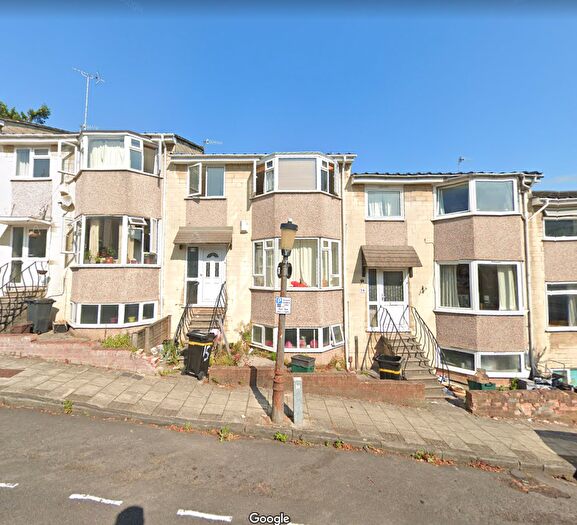 4 Bedroom Terraced House To Rent In Nugent Hill, BS6