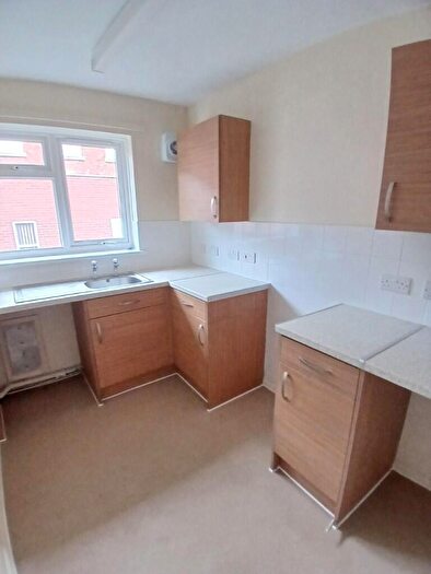 1 Bedroom Flat To Rent In St. Faiths Court, West Parade, Lincoln, Lincolnshire, LN1