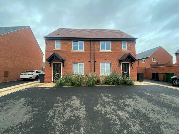 3 Bedroom House To Rent In Arundel Way, Derby, DE23