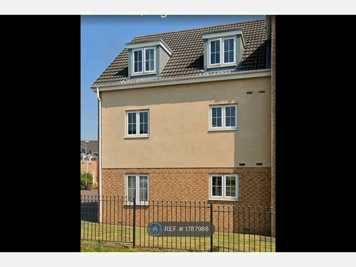 1 Bedroom Flat To Rent In New Forest Drive, Middleton, Leeds, LS10