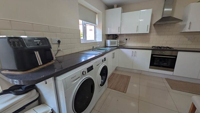 3 Bedroom House To Rent In The Grove, Great Barr, B43