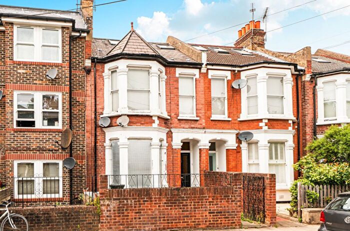 1 Bedroom Flat For Sale In Starfield Road, London, W12