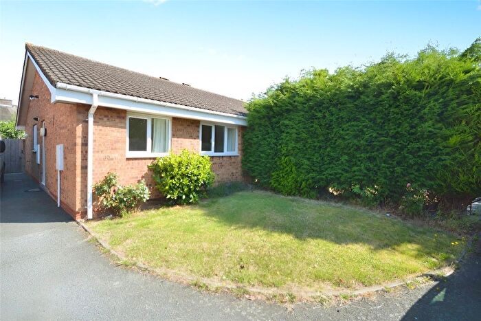 2 Bedroom Bungalow To Rent In Ripley Close, Leegomery, Telford, Shropshire, TF1