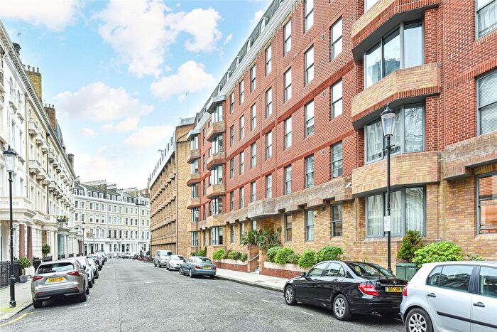 2 Bedroom Flat For Sale In Emperors Gate, South Kensington, London, SW7