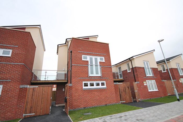 3 Bedroom Link Detached House To Rent In Barlow Close, Buckshaw Village, Chorley, PR7