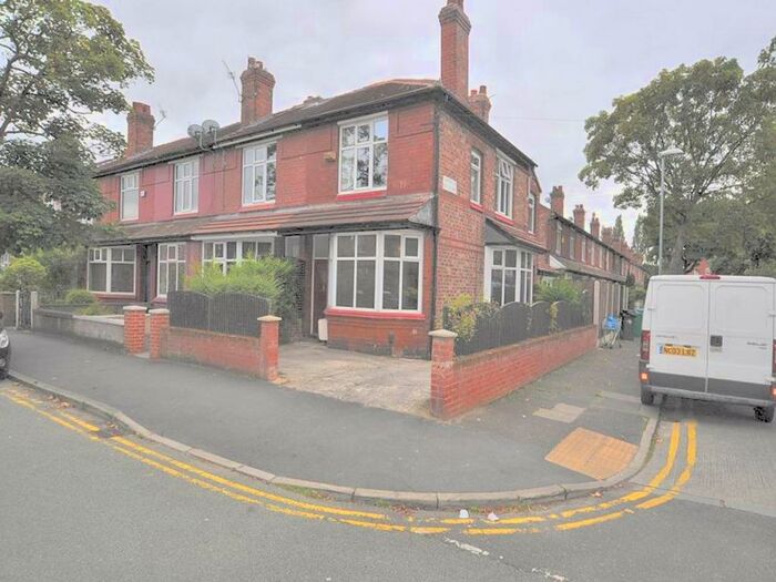 2 Bedroom Terraced House To Rent In School Lane, Didsbury, M20