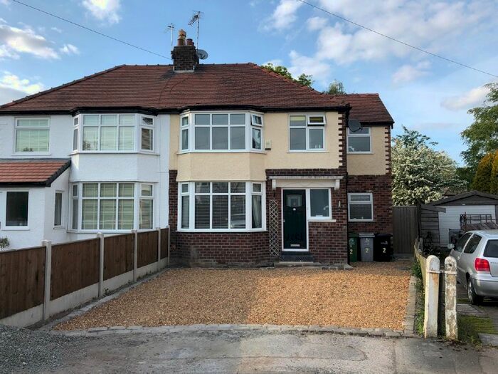 3 Bedroom Semi-Detached House To Rent In Thoresway Road, Wilmslow, SK9