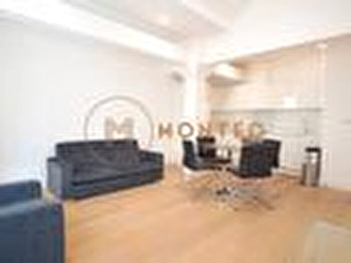 1 Bedroom Flat For Sale In Clyde Square, London, E14