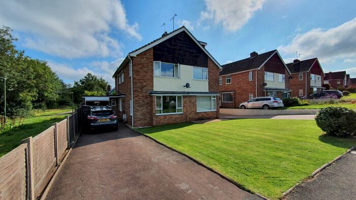 3 Bedroom Semi-Detached House To Rent In Claremont Drive, Taunton, Somerset, TA1