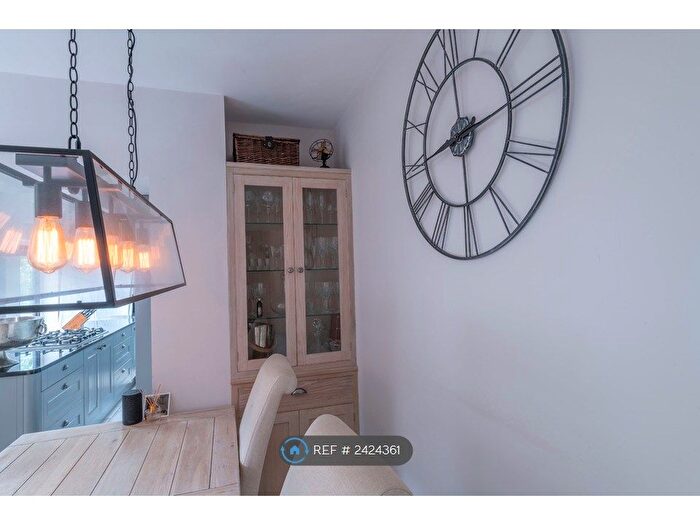 4 Bedroom Semi-Detached House To Rent In Corder Road, Ipswich, IP4
