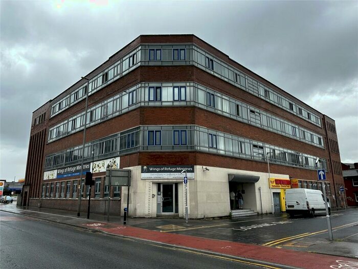 2 Bedroom Flat To Rent In Millwright, Byron Street, Leeds, LS2