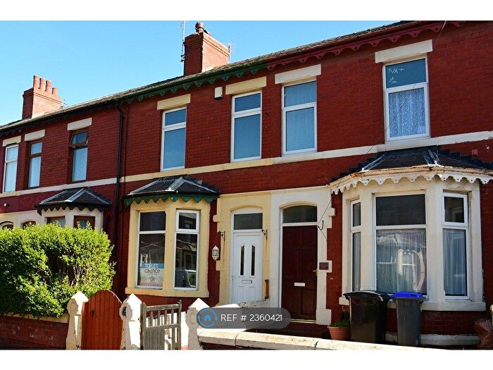 4 Bedroom Terraced House To Rent In Hawthorn Road, Blackpool, FY1