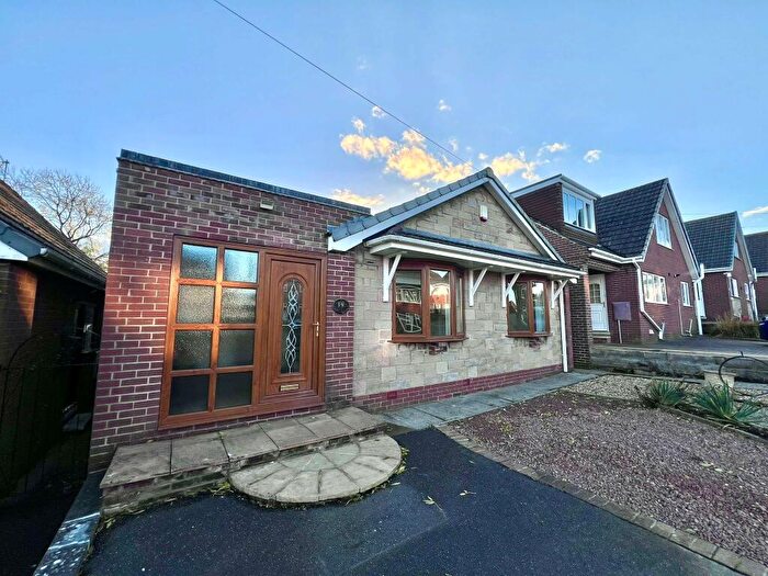 2 Bedroom Bungalow To Rent In Brook Street, Loscoe, Heanor, DE75