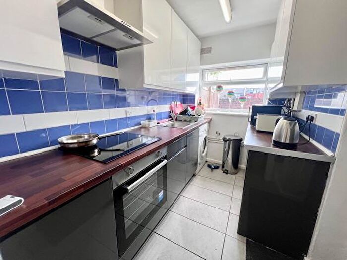 4 Bedroom House To Rent In Sharrow Street, Sheffield, S11