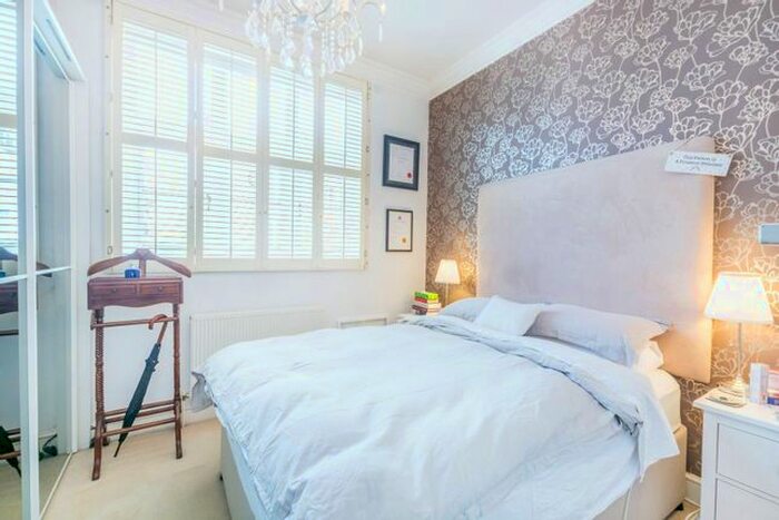 1 Bedroom Flat To Rent In Richmond Avenue, Islington, London, N1