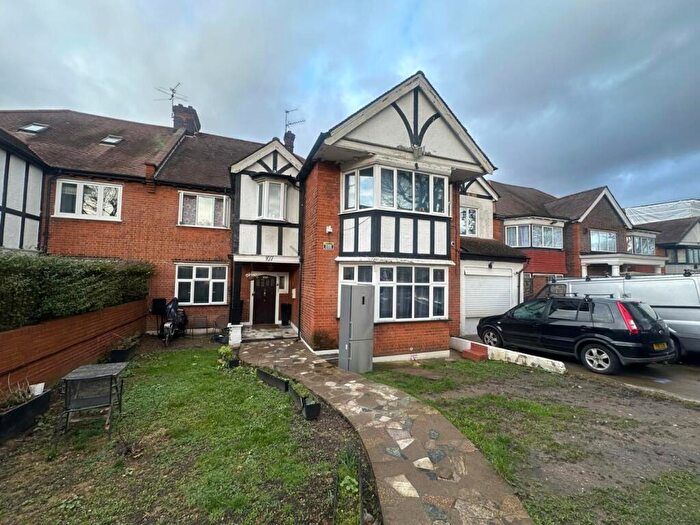 7 Bedroom Semi Detached House To Rent In Brondesbury Park, London, NW2
