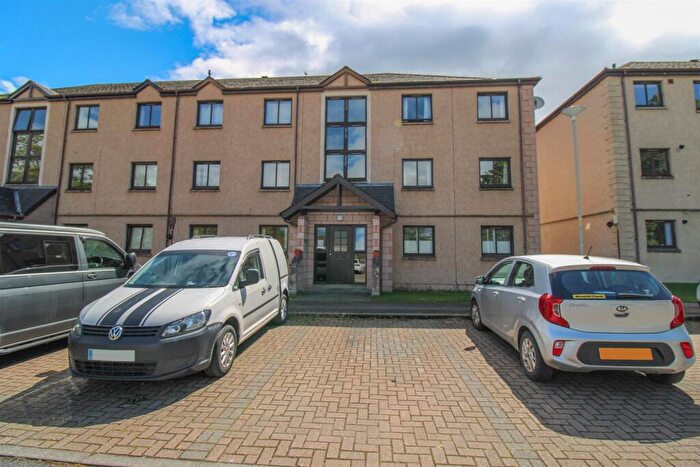 2 Bedroom Flat For Sale In Culduthel Park, Inverness, IV2