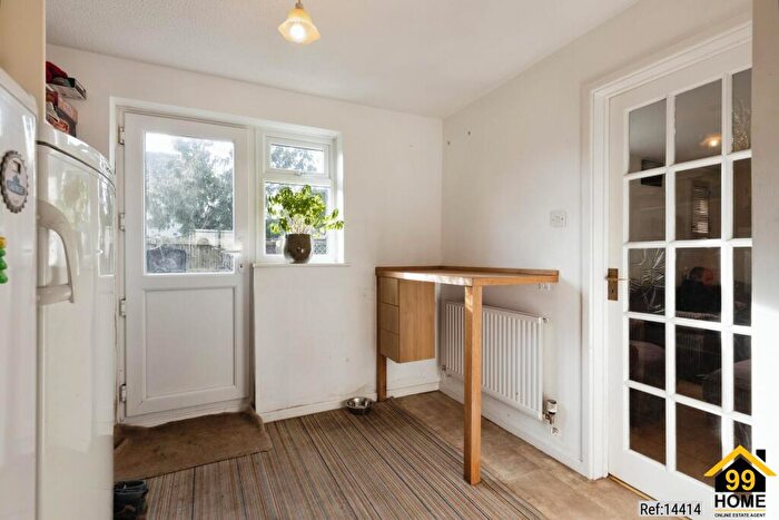 3 Bedroom End Of Terrace House For Sale In Bourton On The Water, Cheltenham, Gloucestershire, GL54