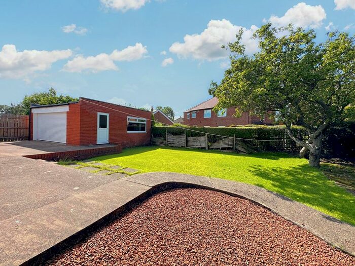 2 Bedroom Bungalow For Sale In Broomfield Avenue, Walkerville