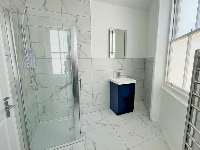 1 Bedroom Flat To Rent In Clarence Yard, Brighton, BN1