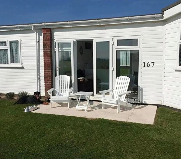 2 Bedroom Chalet For Sale In Edward Road, Winterton-on-Sea, NR29