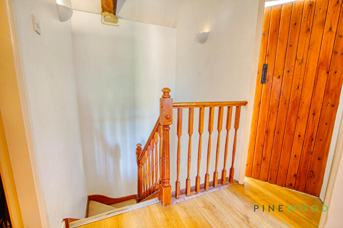 2 Bedroom Cottage For Sale In Netherthorpe, Staveley, Chesterfield, Derbyshire, S43