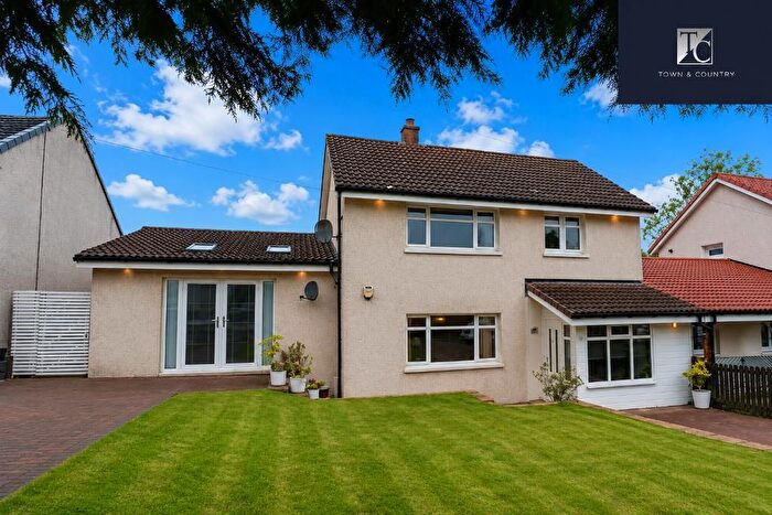 4 Bedroom Link Detached House For Sale In Lochend Road, Gartcosh, G69