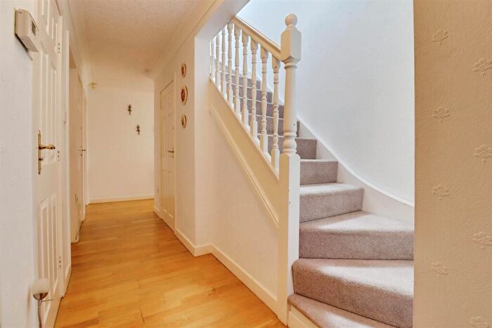 4 Bedroom Detached Bungalow For Sale In The Dingle, Haslington, CW1