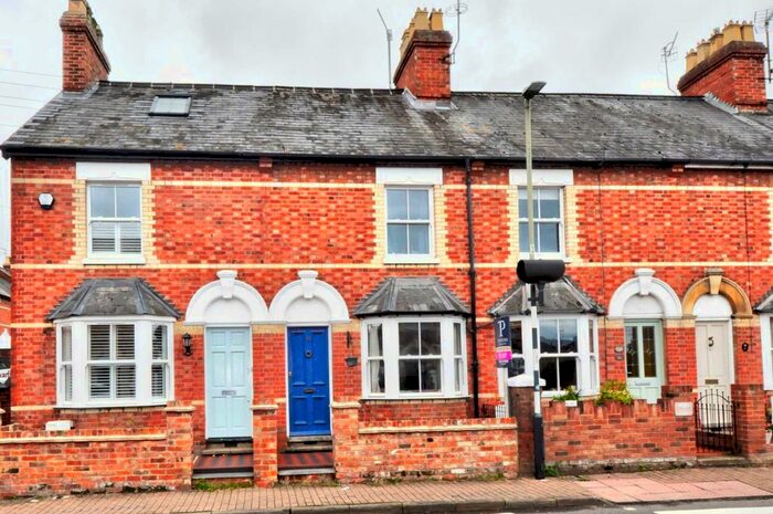 2 Bedroom Terraced House To Rent In Kings Road, Henley-On-Thames, RG9
