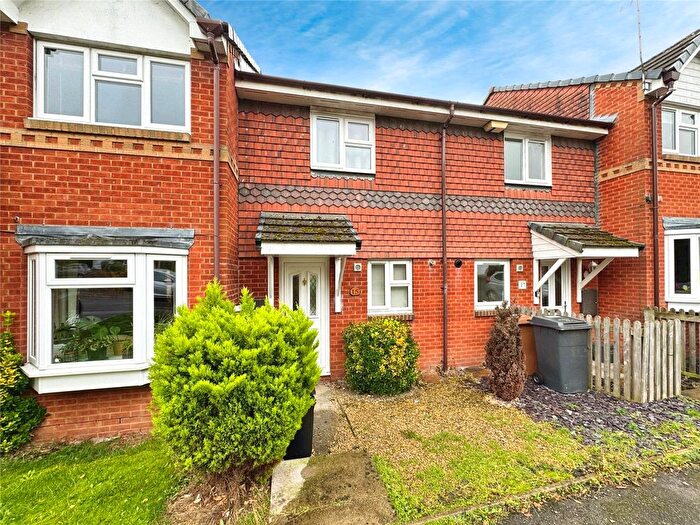 2 Bedroom Terraced House For Sale In Altona Gardens, Andover, Hampshire, SP10