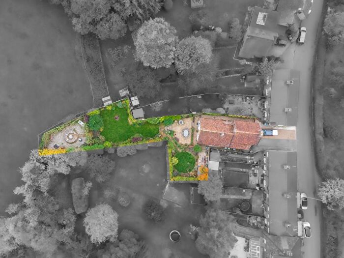 4 Bedroom Detached House For Sale In Stocks Road, Aldbury, Tring, HP23