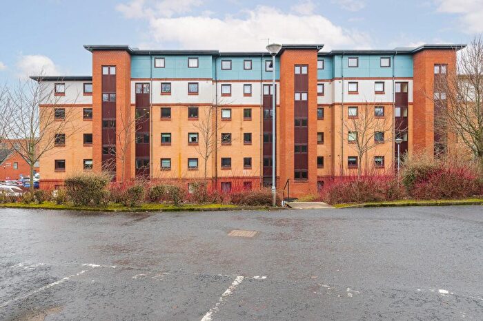 2 Bedroom Flat For Sale In Firhill Road, Glasgow, G20