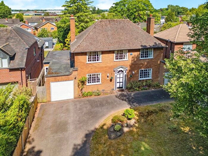 3 Bedroom Detached House For Sale In Footherley Road, Shenstone, Lichfield, Staffordshire, WS14