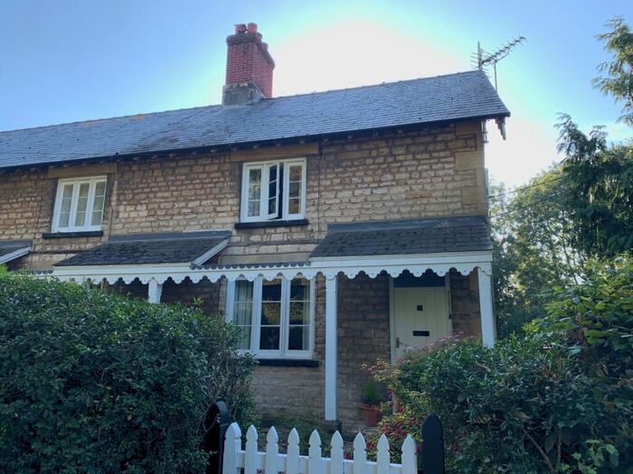2 Bedroom Terraced House To Rent In The Row, Bloxholm, LN4