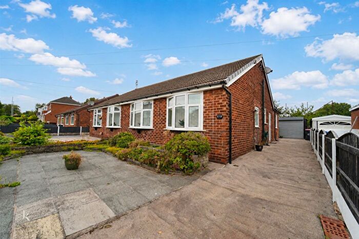 2 Bedroom Semi-Detached Bungalow For Sale In Mossfield Road, Swinton, M27