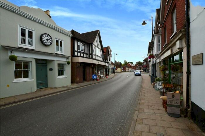 1 Bedroom Apartment To Rent In Rumbolds Hill, Midhurst, West Sussex, GU29