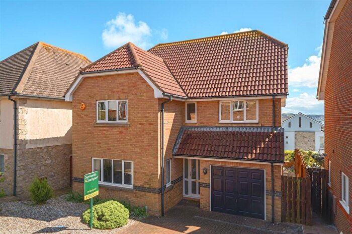 4 Bedroom Detached House For Sale In Swaffield Gardens, Weymouth, DT4
