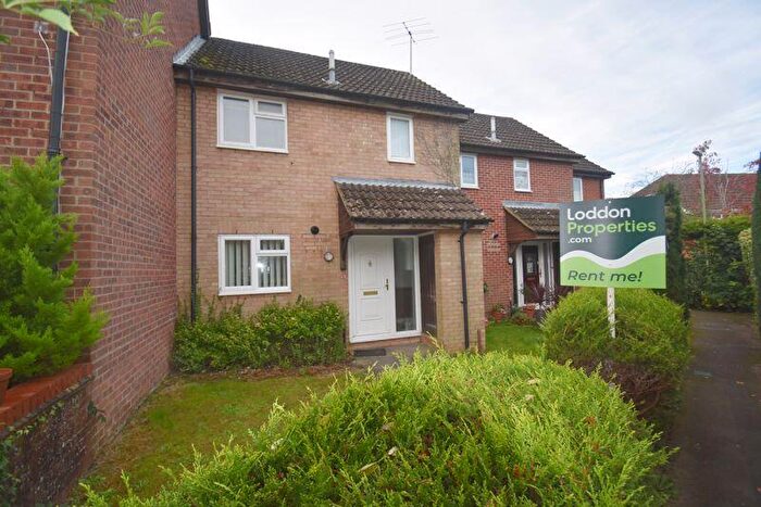 2 Bedroom Terraced House To Rent In Exeter Close, Basingstoke, RG22