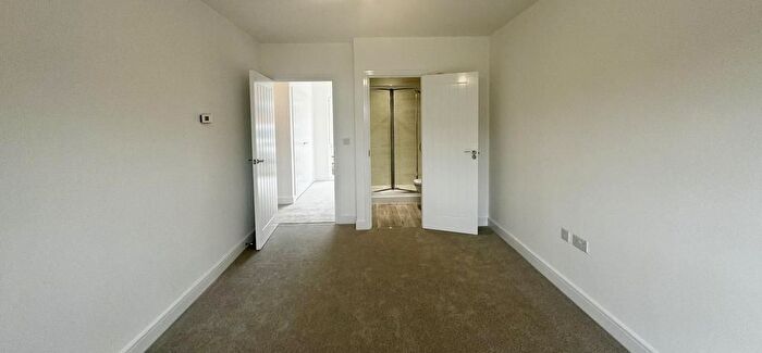 2 Bedroom Flat To Rent In Cherry Orchard, Swanscombe, DA10